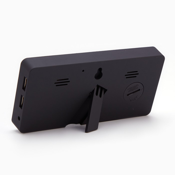 Часы электронные настольные, с подвесом, белая индикация, 7.5 х 15.5 см, от USB Часы электронные настольные, с подвесом, белая индикация, 7.5 х 15.5 см, от USB