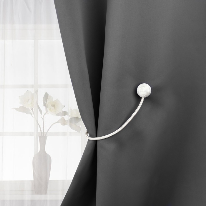 Подхват для штор «Шарики», d = 3 см, 40 см, цвет молочный Подхват для штор «Шарики», d = 3 см, 40 см, цвет молочный