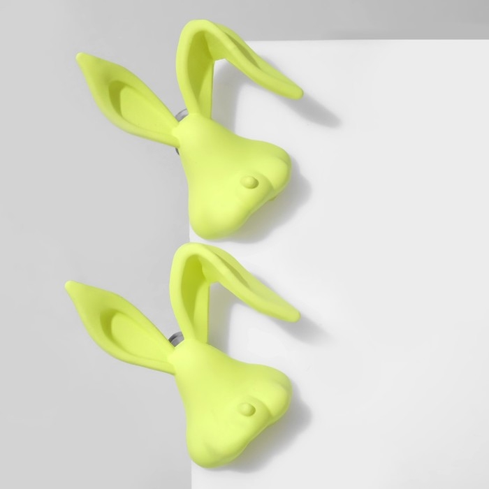 Серьги пластик «Кролики», цвет салатовый Серьги пластик «Кролики», цвет салатовый