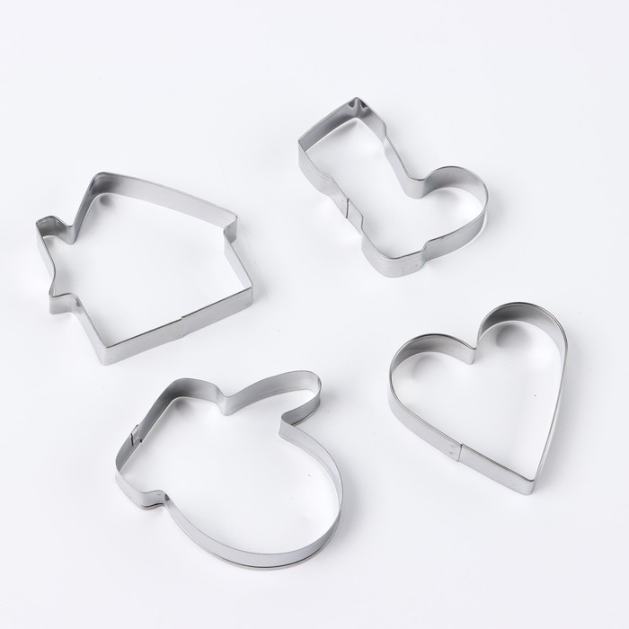 Новый год. Набор форм для печенья «Праздничные лакомства», 4 шт Новый год. Набор форм для печенья «Праздничные лакомства», 4 шт