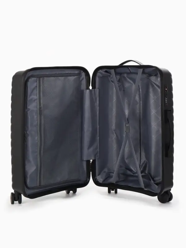 Чемодан на колёсах, 24", кодовый замок, 40&times;24&times;65 см, чёрный