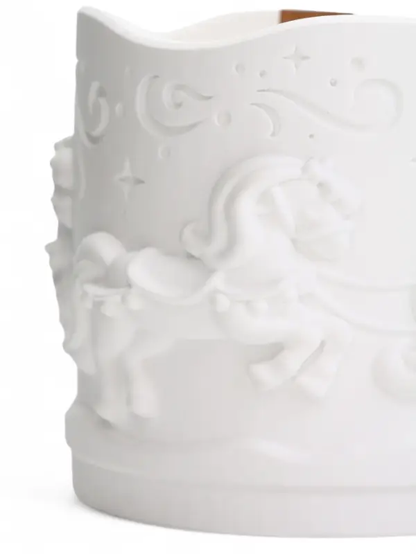 Свеча ароматическая гипс «Новый год», аромат сандал