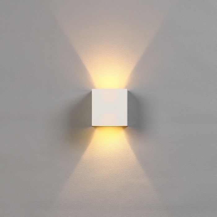 Светильник фасадный «Куб», FSD-063, 6 Вт, 3000К, регулир. луч, IP65, 220 В, пластик, белый 1008423 Светильник фасадный «Куб», FSD-063, 6 Вт, 3000К, регулир. луч, IP65, 220 В, пластик, белый 1008423