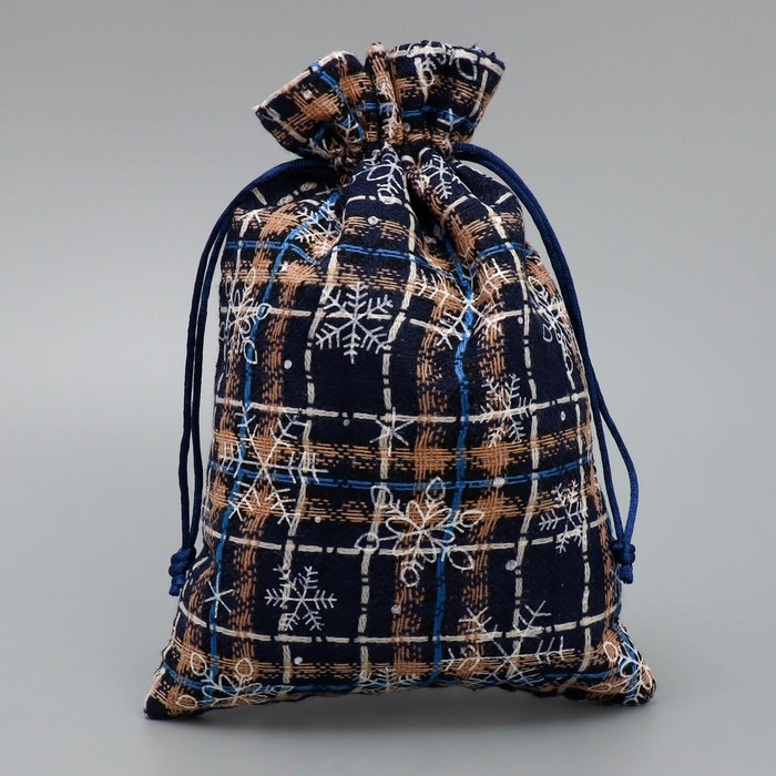 Мешочек подарочный холща «Новогодняя пора», снежинки, 16 х 24 см +/- 1.5 см, Новый год Мешочек подарочный холща «Новогодняя пора», снежинки, 16 х 24 см +/- 1.5 см, Новый год
