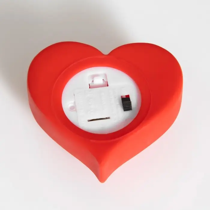 Ночник "Большое сердце" 2Вт LED красный 3,5х6,5х6см