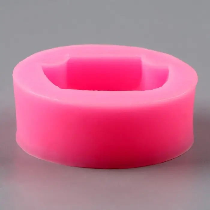 Форма силиконовая универсальная «Силуэт», размер изделия — 3,4 × 3,2 см