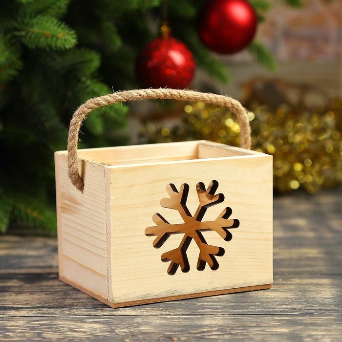 Новый год. Кашпо деревянное  Новый год. Кашпо деревянное "Снежинка", ручка- шнур, 12,5х10,5х9,5см