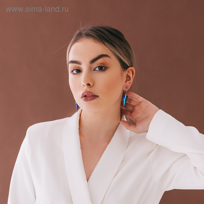 Серьги со стразами &laquo;Сияние льда&raquo;, цвет синий в серебре