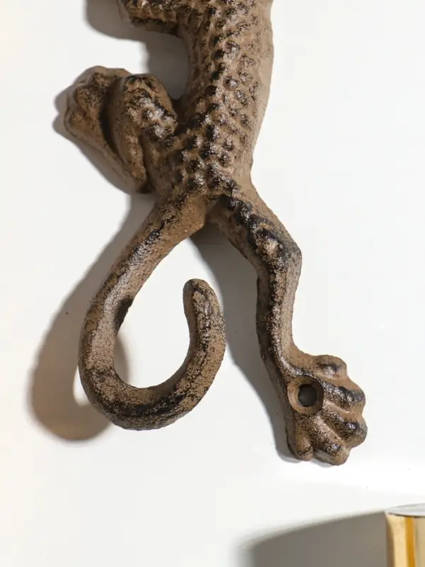 Крючок настенный &laquo;Ящерка&raquo;, ключница декоративная, чугун, 18.8&times;10&times;4 см