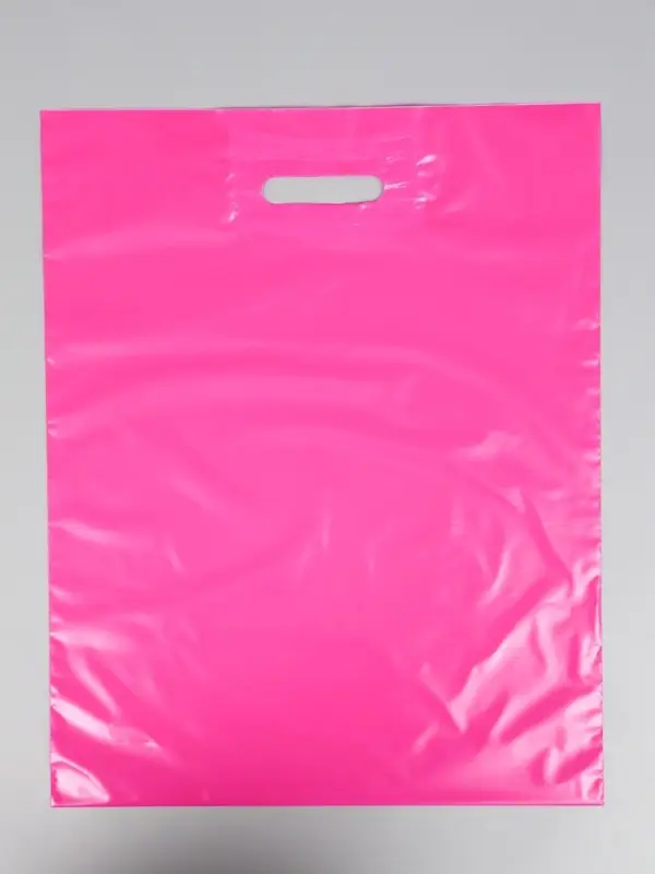 Пакет полиэтиленовый с вырубной ручкой, Фуксия 40-50 См, 60 мкм
