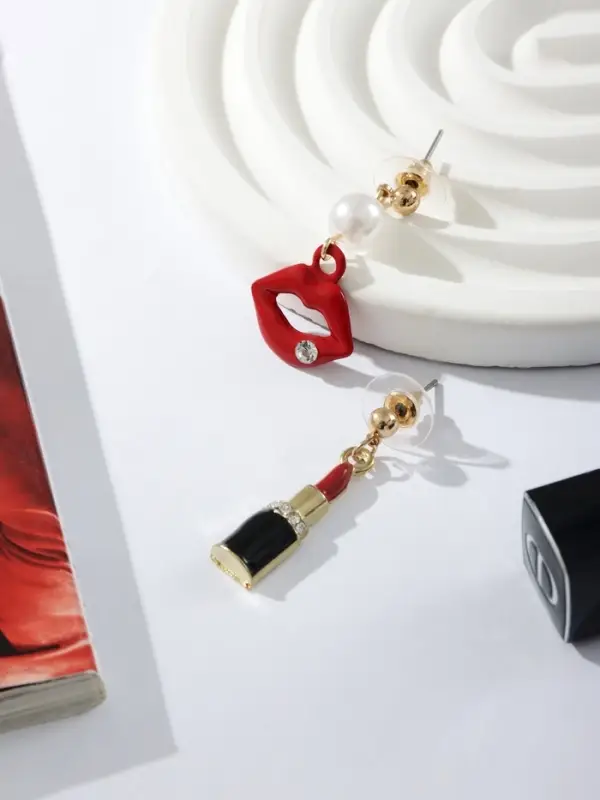 Серьги ассорти &laquo;Красотка&raquo;, помада, губы, красно-чёрные в золоте