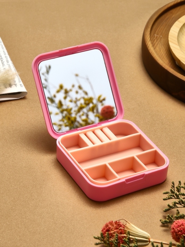 Органайзер для хранения украшений с зеркалом «Шкатулка портативная», 9*9*2,5см, цвет розовый Органайзер для хранения украшений с зеркалом «Шкатулка портативная», 9*9*2,5см, цвет розовый