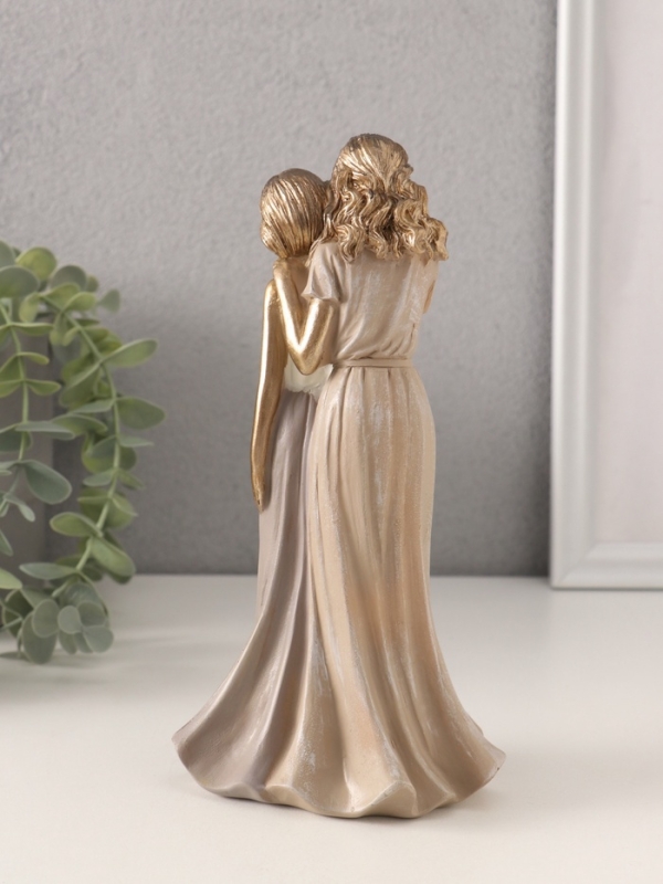 Сувенир полистоун  Сувенир полистоун "Две сестры" 10х7х20,5 см