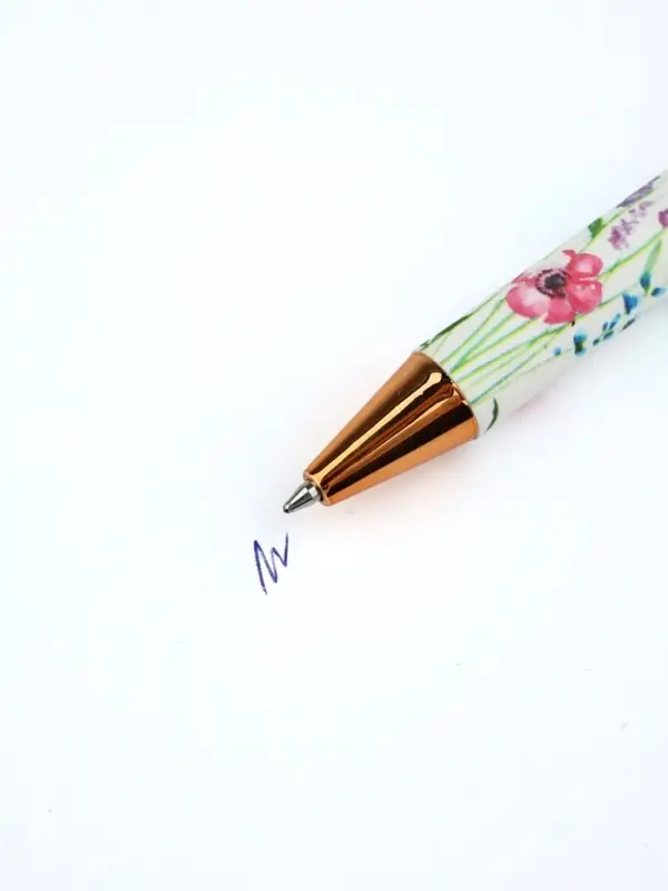 Ручка шариковая, синяя паста, пластиковый корпус &laquo;С 8 марта сирень&raquo;