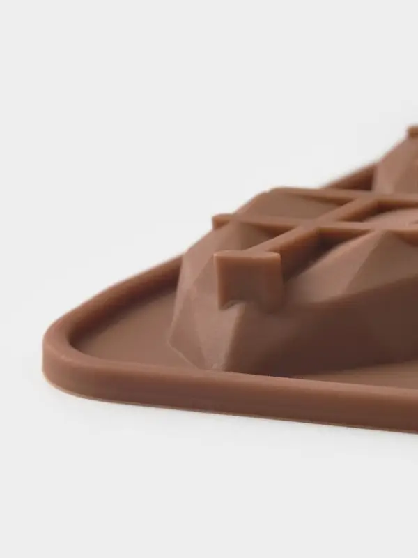 Форма для конфет и шоколада Доляна &laquo;Холодное сердце&raquo;, 20.5&times;10&times;1.5 см, 15 ячеек, силикон, коричневая