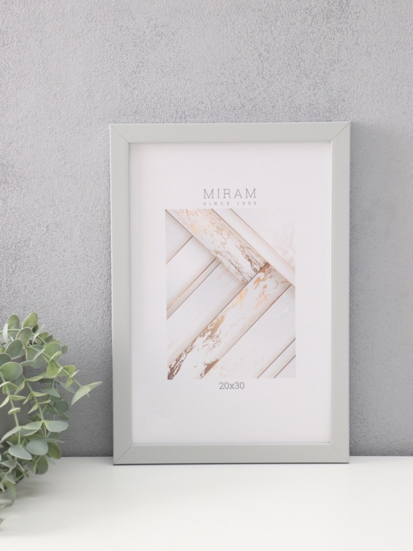 Фоторамка пластик "МИРАМ" 20х30 св. серый