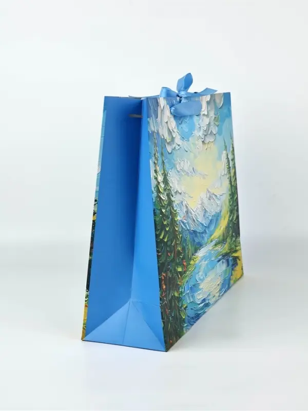 Подарочный пакет &laquo;Горы&raquo;, 40 &times; 31 &times; 11,5 см