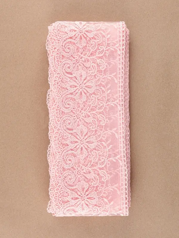 Кружево на сетке, 110 мм, 11&plusmn;1 м, нежно-розовое