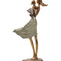 Фигурка декоративная &laquo;Мама с дочкой на руках&raquo;, 20&times;8&times;31 см