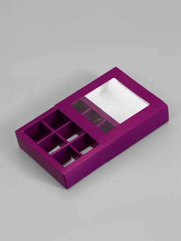 Коробка для 9 конфет, сиреневый, 13.5&times;13.5&times;3.5 см
