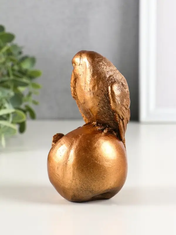 Фигурка гипс &laquo;Птица на яблоке&raquo;, 13 см, под бронзу