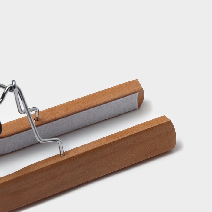 Вешалка для брюк и юбок Доляна, 25×16,5 см, зажим, цвет светлое дерево Вешалка для брюк и юбок Доляна, 25×16,5 см, зажим, цвет светлое дерево