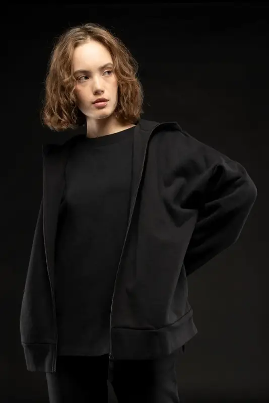 Футболка унисекс T3, черная, размер M/L Футболка унисекс T3, черная, размер M/L