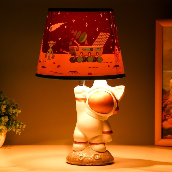 Настольная лампа  Настольная лампа "Космос " Е14 15Вт МИКС 20х20х35 см RISALUX