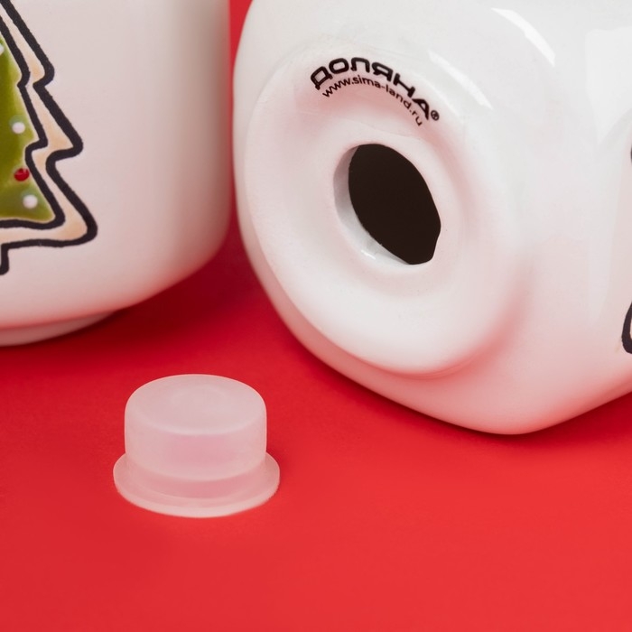 Новогодний набор для специй Доляна Sweet Treats, 2 предмета: солонка 130 мл, перечница 130 мл, керамика, цвет белый Новогодний набор для специй Доляна Sweet Treats, 2 предмета: солонка 130 мл, перечница 130 мл, керамика, цвет белый