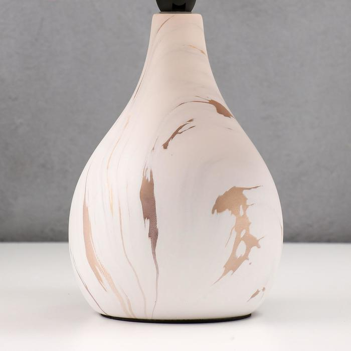 Лампа настольная 16614/1WT E27 40Вт белый 22,5х22,5х35,5 см RISALUX