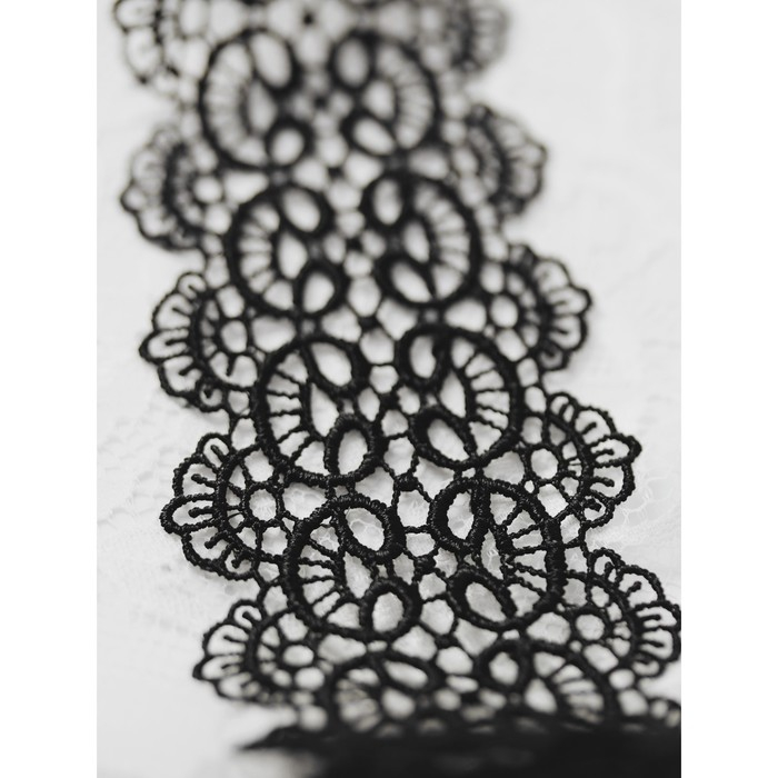 Кружево гипюровое, 65 мм × 6,8 ± 0,5 м, цвет чёрный Кружево гипюровое, 65 мм × 6,8 ± 0,5 м, цвет чёрный