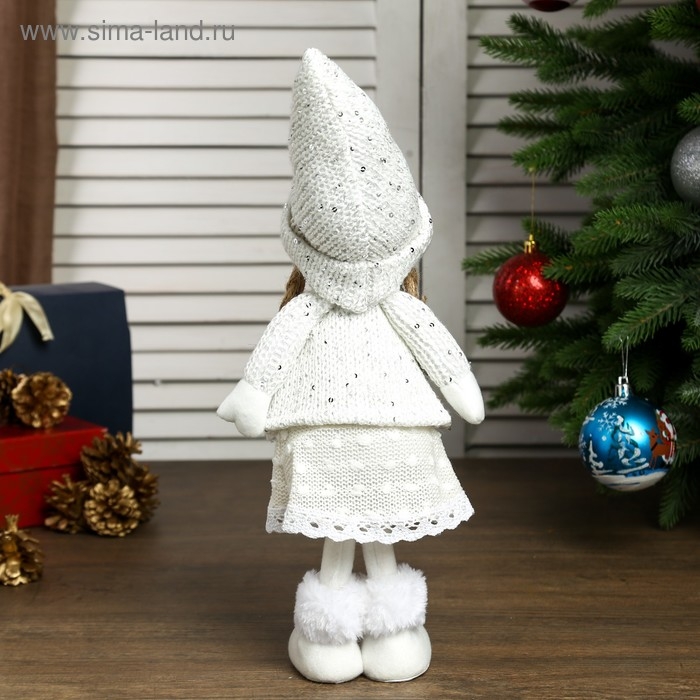 Кукла интерьерная Кукла интерьерная "Девочка Валя в бежевом свитере и колпаке" 38х10х14 см