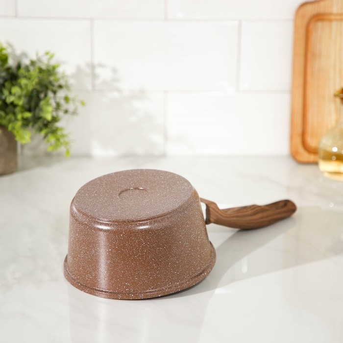 Ковш Доляна «Брауни», 1,3 л, d=17 см, h=8,3 см, стеклянная крышка, антипригарное покрытие, индукция Ковш Доляна «Брауни», 1,3 л, d=17 см, h=8,3 см, стеклянная крышка, антипригарное покрытие, индукция