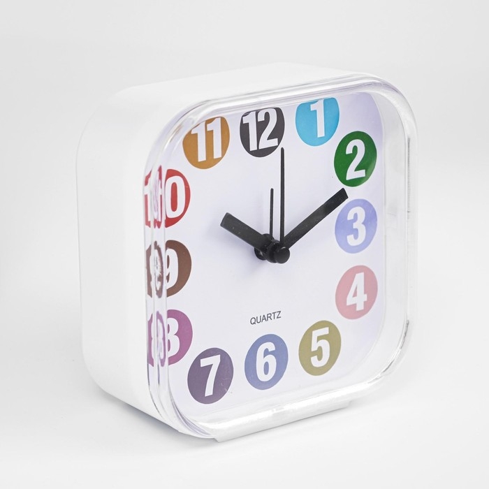 Будильник Будильник "Айка", дискретный ход, 10 х 10 см, белый