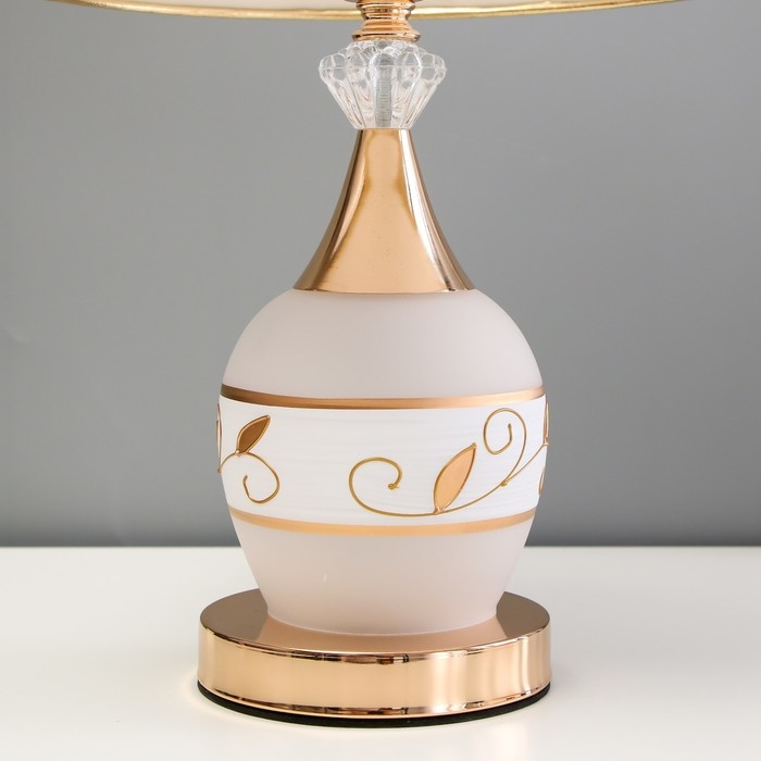 Настольная лампа с подсветкой Настольная лампа с подсветкой "Оливия" Е27 40Вт золото 25х25х42 см