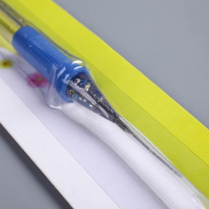 Игла для валяния 13,6х0,8 см., 20,8х5х0,1 см Игла для валяния 13,6х0,8 см., 20,8х5х0,1 см