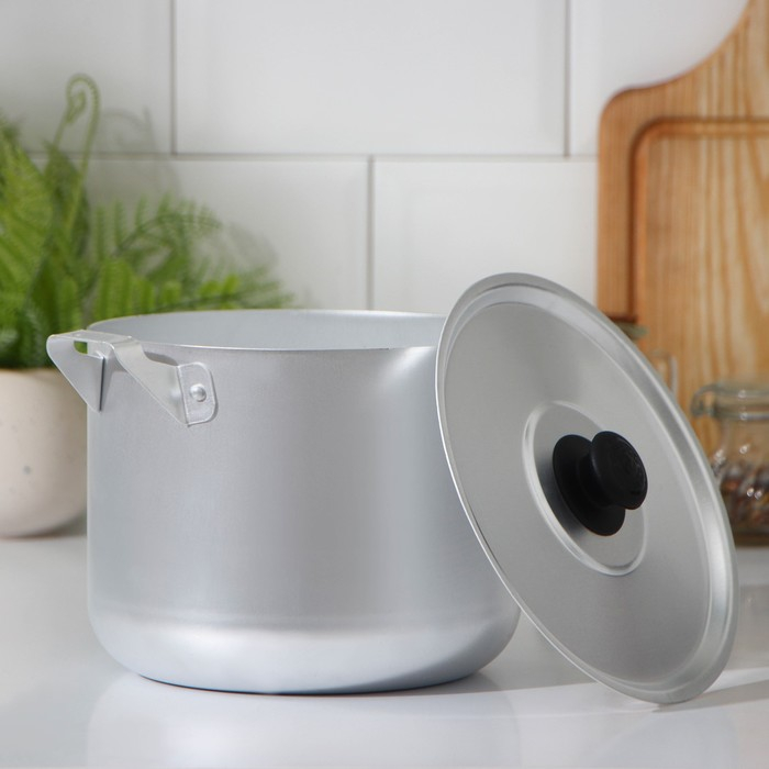 Кастрюля алюминиевая, 3,5 л, металлическая крышка Кастрюля алюминиевая, 3,5 л, металлическая крышка