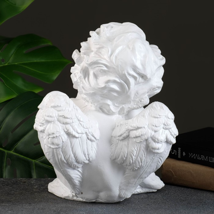Фигура Фигура "Ангел посылает воздушный поцелуй" белый, 23х28х21см