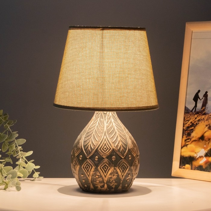 Лампа настольная 38046/1 E14 40Вт черно-золотой 23х23х32 см RISALUX Лампа настольная 38046/1 E14 40Вт черно-золотой 23х23х32 см RISALUX