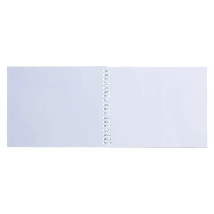 Блокнот для зарисовок 160 х 200 мм, 40 листов на гребне по короткой стороне "Лошади", обложка мелованный картон, твёрдая подложка, блок 100 г/м&sup2;