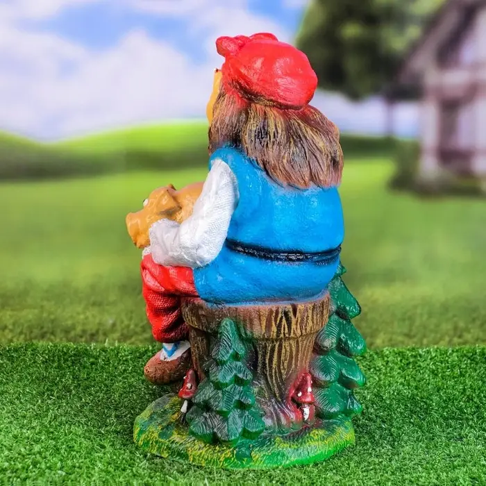 Садовая фигура  Садовая фигура "Баба Яга с поросенком" 34х20х20см