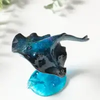 Сувенир полистоун лак "Морской скат на волне" синий 13,2х9,5х11,5 см