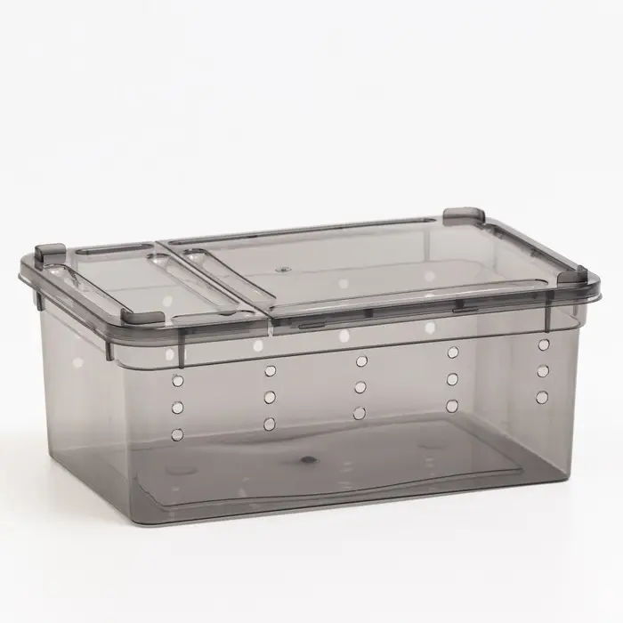 Переноска - отсадник для рептилий, 19 х 12,5 х 7,5 см, черная Переноска - отсадник для рептилий, 19 х 12,5 х 7,5 см, черная