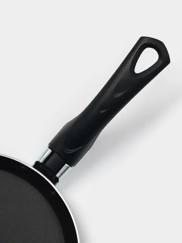 Сковорода блинная &laquo;Хит&raquo;, d=18 см, пластиковая ручка, антипригарное покрытие, алюминий, бордовая