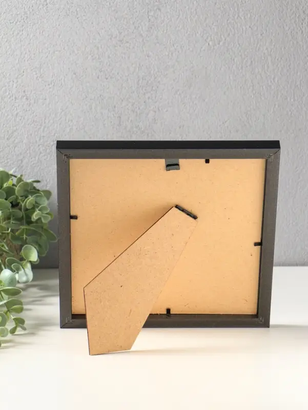 Фоторамка для фото 20&times;20 см &laquo;МИРАМ&raquo;, пластик, чёрный, (пластиковый экран)