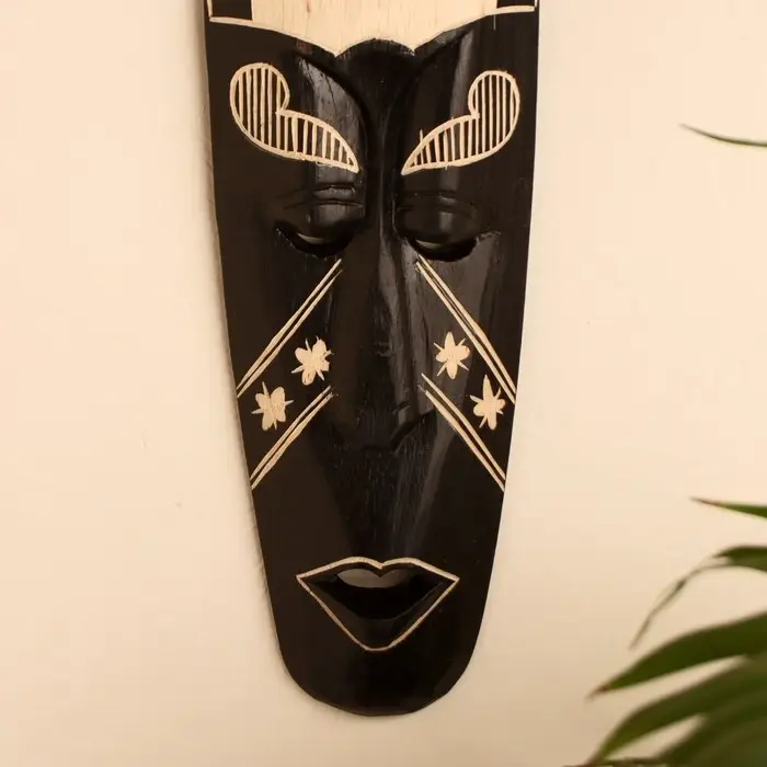 Маска настенная дерево Маска настенная дерево "Абориген с гекконом" 3х12х50 см