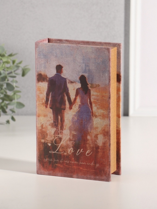 Сейф-книга дерево кожзам  Сейф-книга дерево кожзам "Любовь" 21х13х5 см