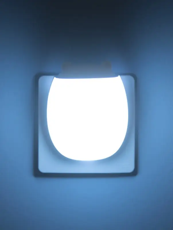 Ночник &laquo;Ушки&raquo; LED 1 Вт бело-голубой 7&times;5&times;8 см RISALUX