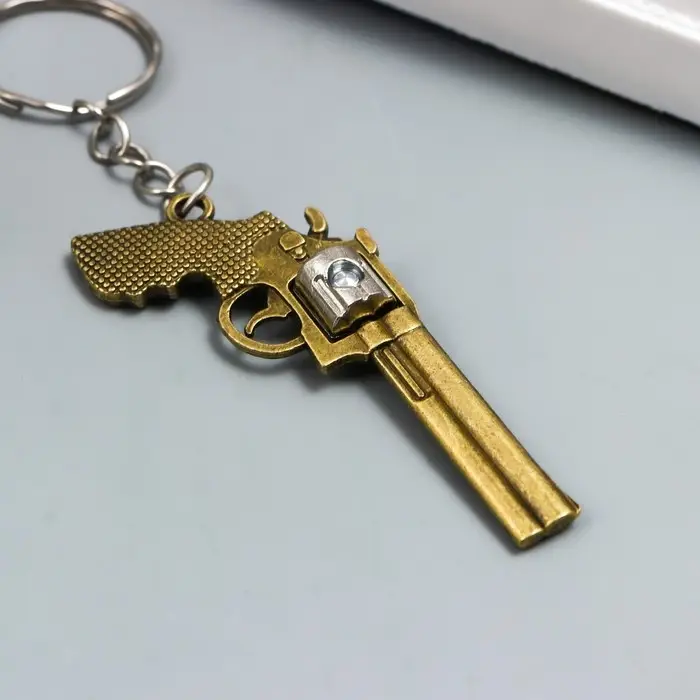 Брелок для ключей на кольце «Оружие револьвер», металл