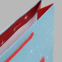 Пакет подарочный &laquo;Овечка со снеговиком&raquo;, 33&times;10&times;42.5 см